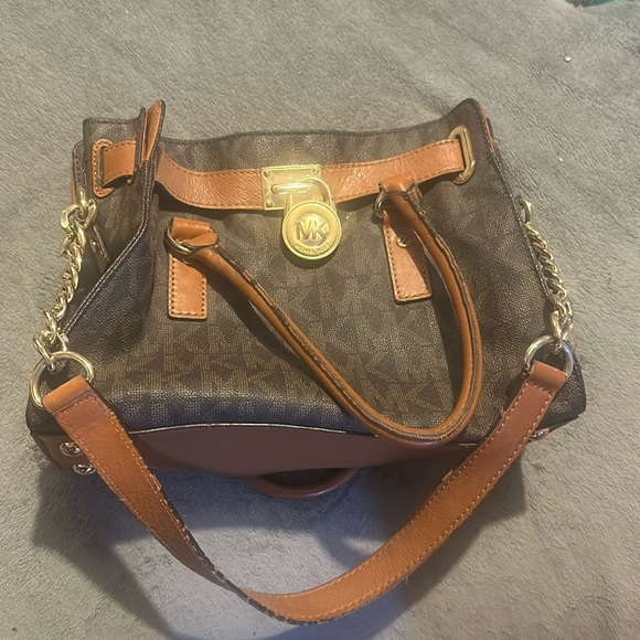 Michael Kors Hamilton Purse - Picture 1 of 6